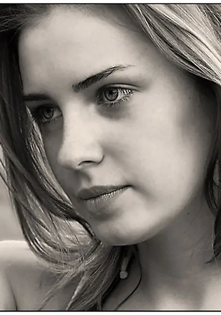 Мария из Нового Уренгоя, ищу на сайте приятное времяпровождение