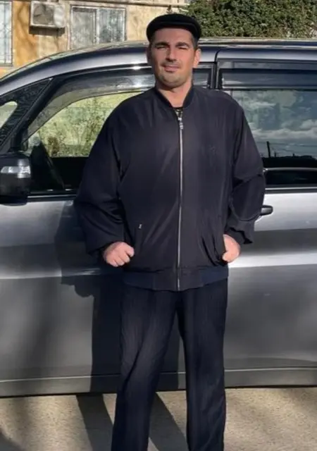 Я Евгений, 42, знакомлюсь для общения в Керчи