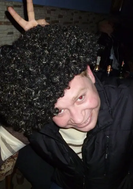 Serega из Кривого Рога, мне 38, познакомлюсь на одну ночь