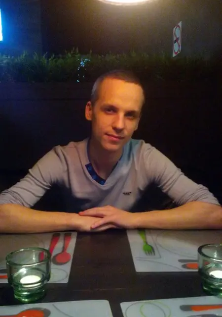 Я Даня, 31, из Майкопа, ищу знакомства на одну ночь