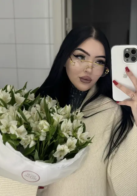 Я Валерия, 22, из Ярославля, ищу знакомство для общения