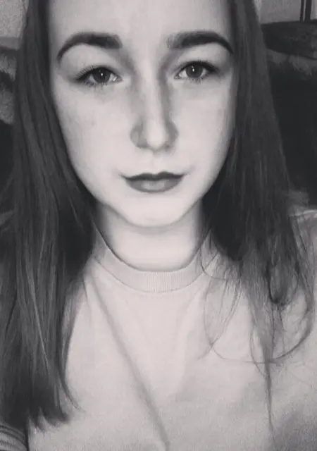 Мария из Мурманска, мне 24, познакомлюсь для приятного времяпровождения