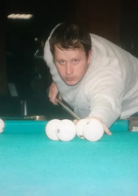 Эндрю из Киренска, мне 41, познакомлюсь без обязательств