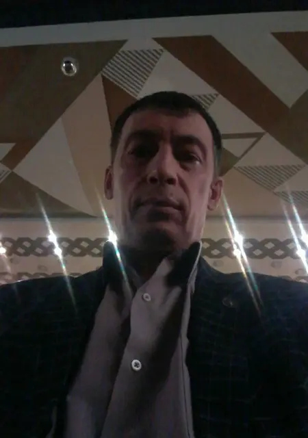 Pavel из Сургута, ищу на сайте знакомства на одну ночь