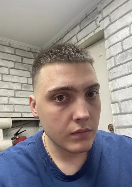 Захар из Туймаз, мне 26, познакомлюсь без обязательств