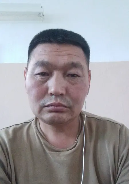 Я Жамбал, 45, из Улан-Удэ, ищу знакомство для постоянных отношений