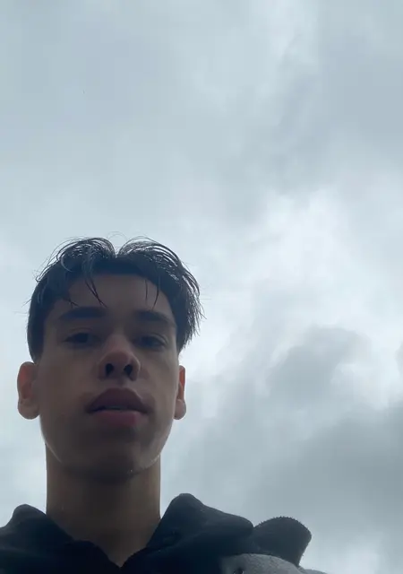 Я Артур, 20, знакомлюсь без обязательств в Анапе