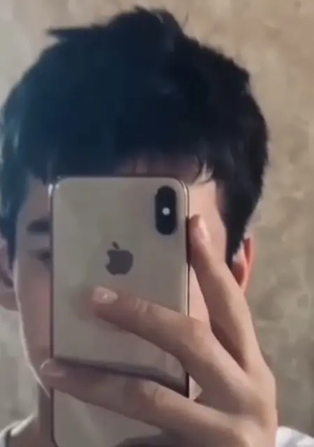 Я Абдул Малик, 18, из Назрани, ищу знакомство для вирта