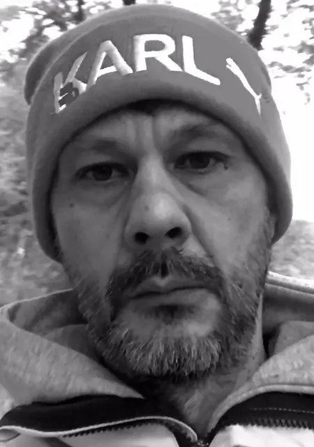 Я Алексей, 45, знакомлюсь для открытые отношения в Красноярске