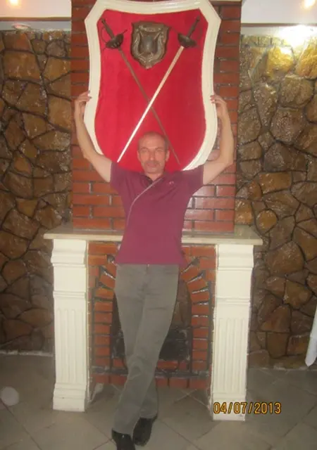 Серега из Туймаз, мне 62, познакомлюсь на одну ночь