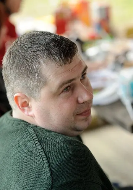 Я Михаил, 47, из Коврова, ищу знакомство для приятного времяпровождения