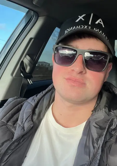 Егор из Костромы, мне 26, познакомлюсь без обязательств