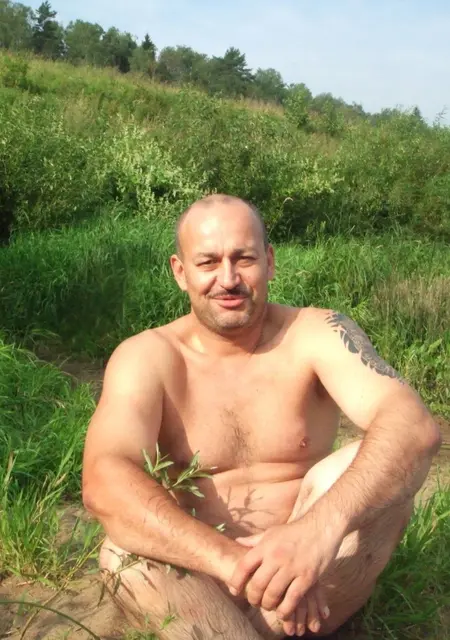 Я Алексей, 58, знакомлюсь на одну ночь в Калуге