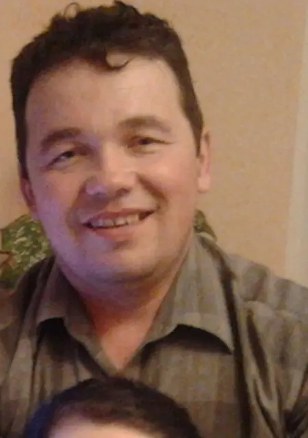 Саша из Нягани, мне 47, познакомлюсь для дружбы