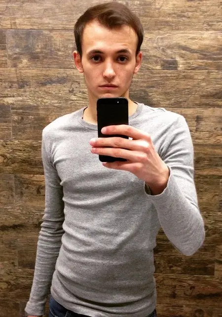 Дмитрий из Каменского, ищу на сайте знакомства без обязательств