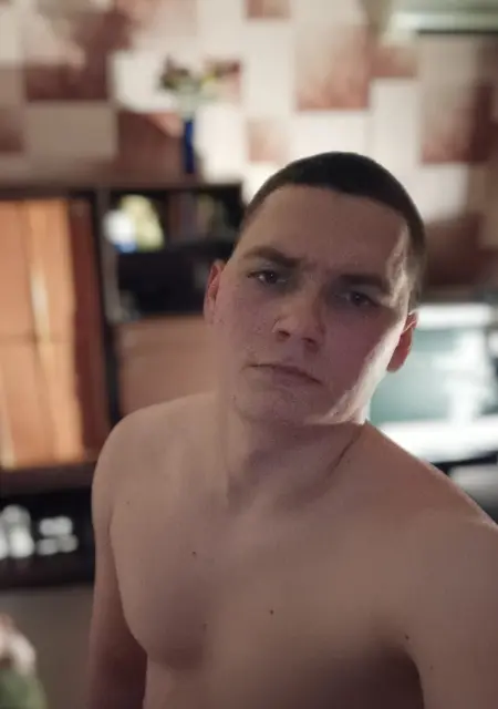 Дмитрий из Москвы, мне 25, познакомлюсь без обязательств