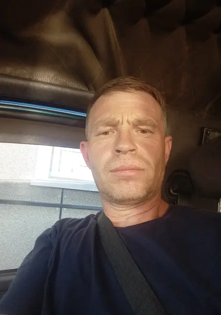 Ренат из Улан-Удэ, ищу на сайте знакомства на одну ночь