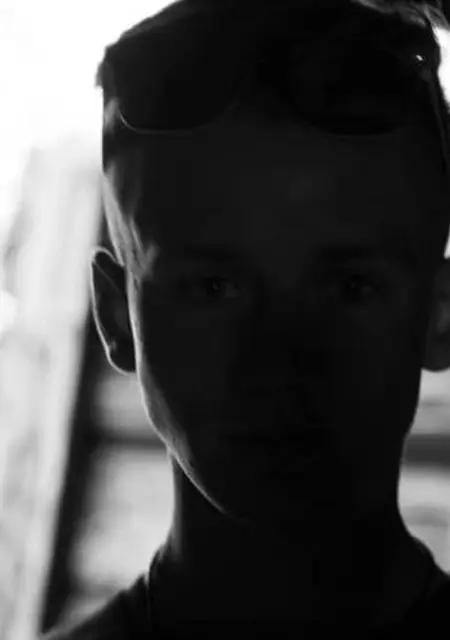 Nik Zapotockiy из Мукачева, мне 28, познакомлюсь для приятного времяпровождения