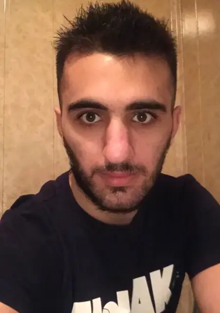 Я Марк, 28, из Саранска, ищу знакомства без обязательств