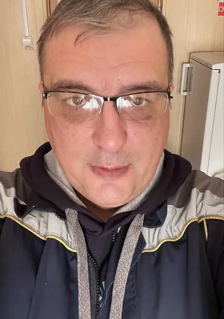 Василий из Челябинска, мне 46, познакомлюсь на одну ночь