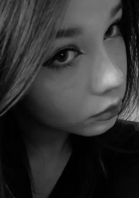 Валерия из Владивостока, ищу на сайте открытые отношения