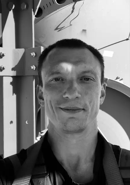 Вячеслав из Нефтеюганска, ищу на сайте знакомства на одну ночь