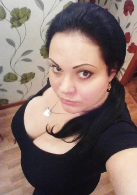 Я Ведьмочка, 35, из Уфы, ищу знакомство для дружбы