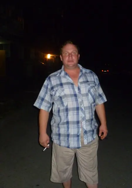 Я Геннадий, 49, из Владикавказа, ищу знакомства без обязательств