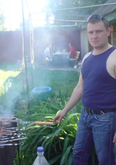 Я Дмитрий, 44, знакомлюсь для дружбы в Пензе