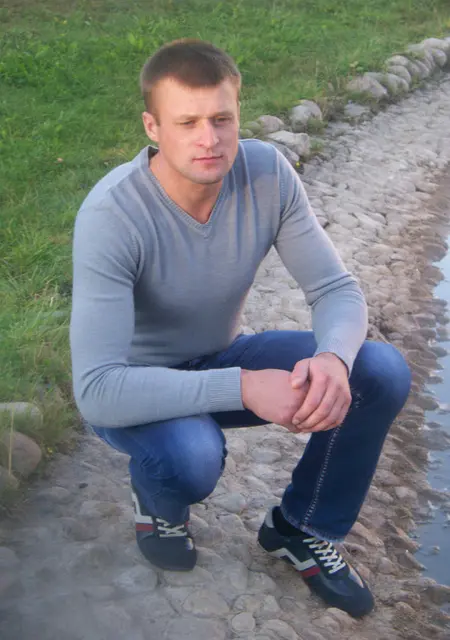 Я Саня, 38, знакомлюсь для приятного времяпровождения в Мостах