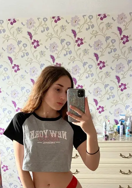 Я Дана, 22, знакомлюсь для открытые отношения в Ростове-на-Дону