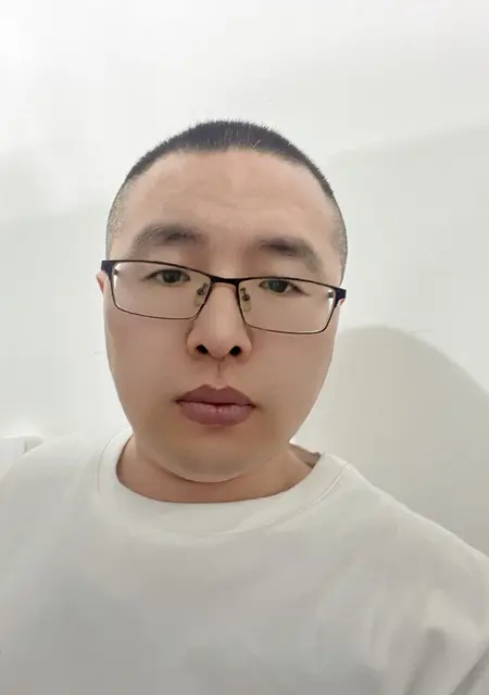 Haifeng из Иркутска, мне 39, познакомлюсь для приятного времяпровождения