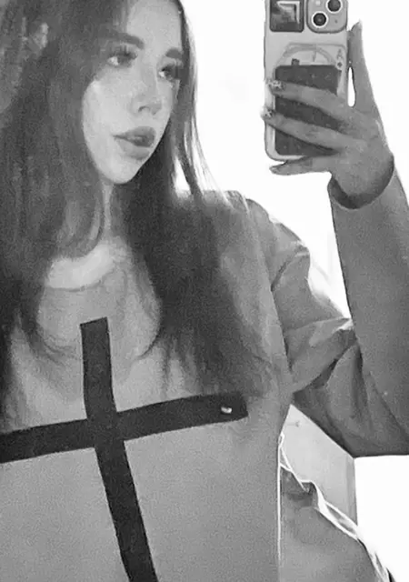 Я Милания, 18, из Омска, ищу знакомства без обязательств