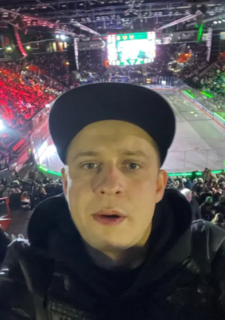 Я Андрей, 35, знакомлюсь для общения в Набережных Челнах