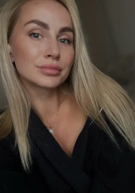Я Алена, 30, знакомлюсь для открытые отношения в Череповце