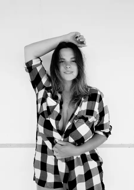 Я Клава, 29, из Челябинска, ищу знакомство для вирта