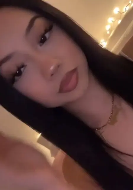 Алисия из Красноярска, ищу на сайте знакомства без обязательств