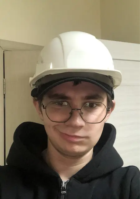 Денис из Уфы, мне 20, познакомлюсь для общения