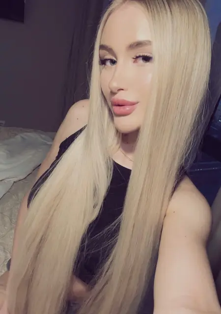 Я Милана, 18, из Москвы, ищу знакомства без обязательств