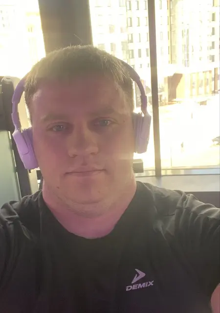 Сергей из Москвы, мне 27, познакомлюсь без обязательств