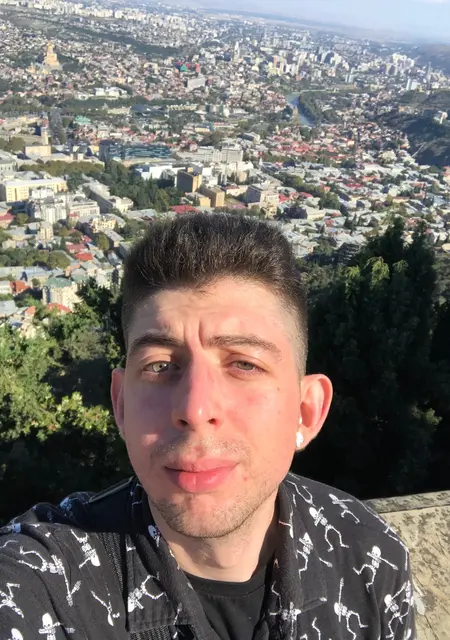 Я Степан, 27, знакомлюсь для совместных путешествий в Владикавказе