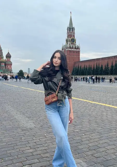 Алина из Москвы, ищу на сайте общение