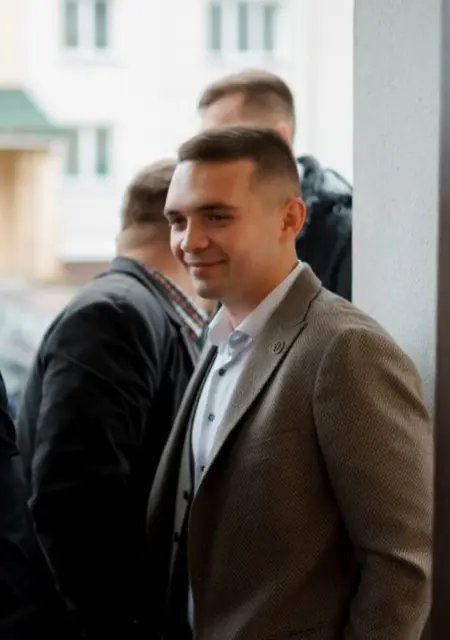 Сергей из Москвы, мне 26, познакомлюсь на одну ночь