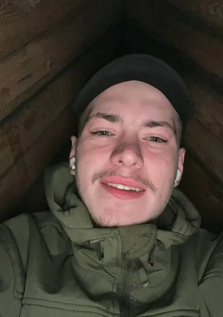 Сергей из Кемерово, ищу на сайте знакомства на одну ночь