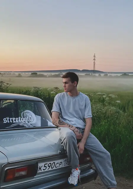 Я Дмитрий, 24, из Чайковского, ищу знакомства без обязательств