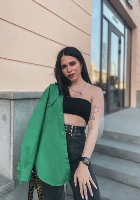 Лена из Рязани, ищу на сайте совместные путешествия