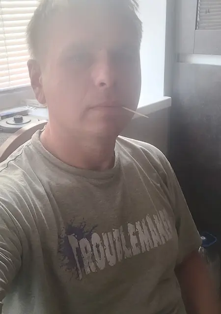 Данил из Ростова-на-Дону, мне 40, познакомлюсь на одну ночь