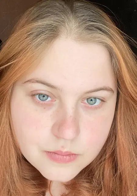 Я Ольга, 23, из Пскова, ищу знакомства без обязательств