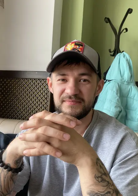 Из Екатеринбурга, мне 26, познакомлюсь без обязательств