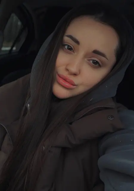 Аня из Хабаровска, ищу на сайте совместные путешествия